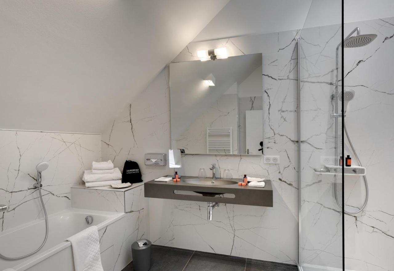 Hotel Le Manoir Les Minimes 5*